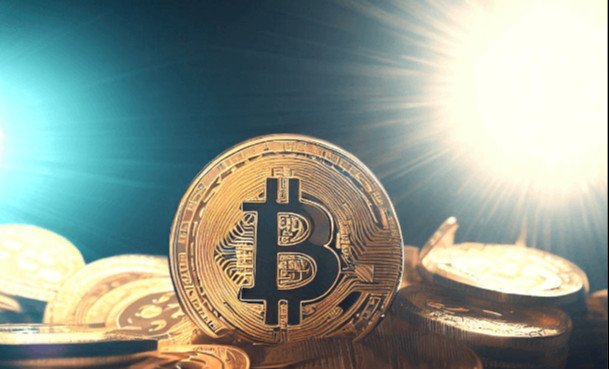 Bitcoin, Ethereum y Ripple: Análisis sobre su tecnología, casos de uso y perspectivas de inversión.